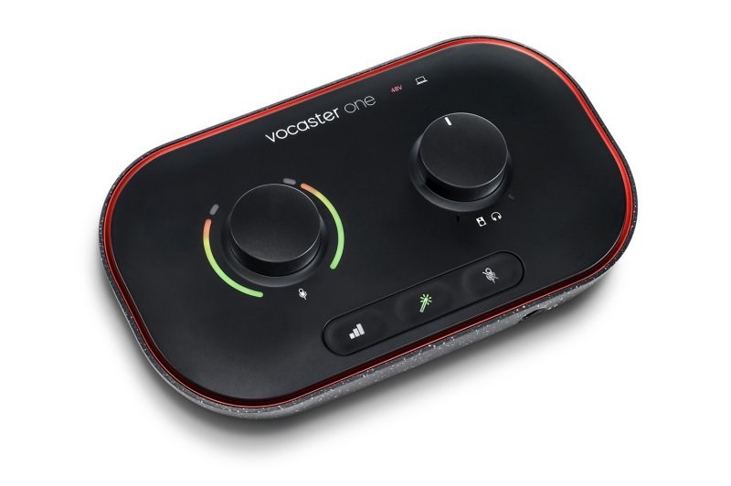 Focusrite Vocaster One Studio, ensemble podcast avec interface, micro dynamique et casque - Image 10