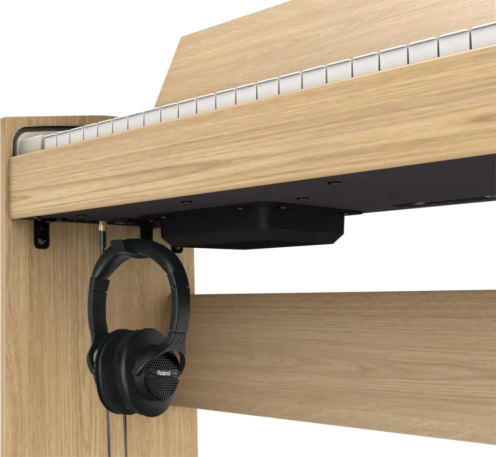 f701-la_headphones_gal.webp