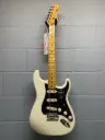 Fender Stratocaster American Professional II - touche en érable - Olympic White