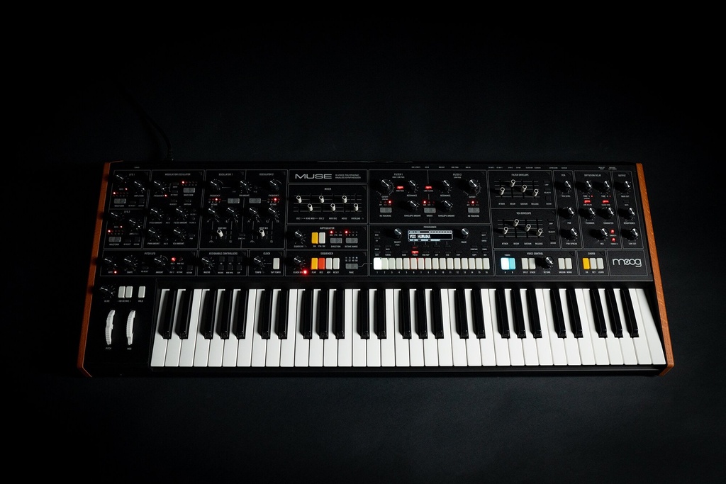 Moog Musexus - Synthétiseur Analogue 8 Voix - Sonorités Riches