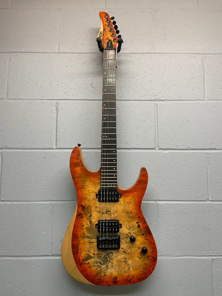 Schecter 1502-SHC Guitare Elec. Reaper Rouge Inferno