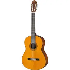 Yamaha CG102 - Classical Guitar - Comfort and Sound