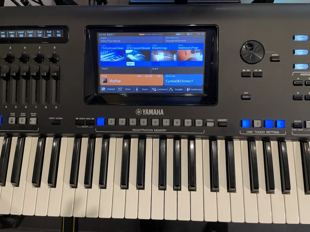 Yamaha Genos 1 Clavier Arrangeur 76 touches