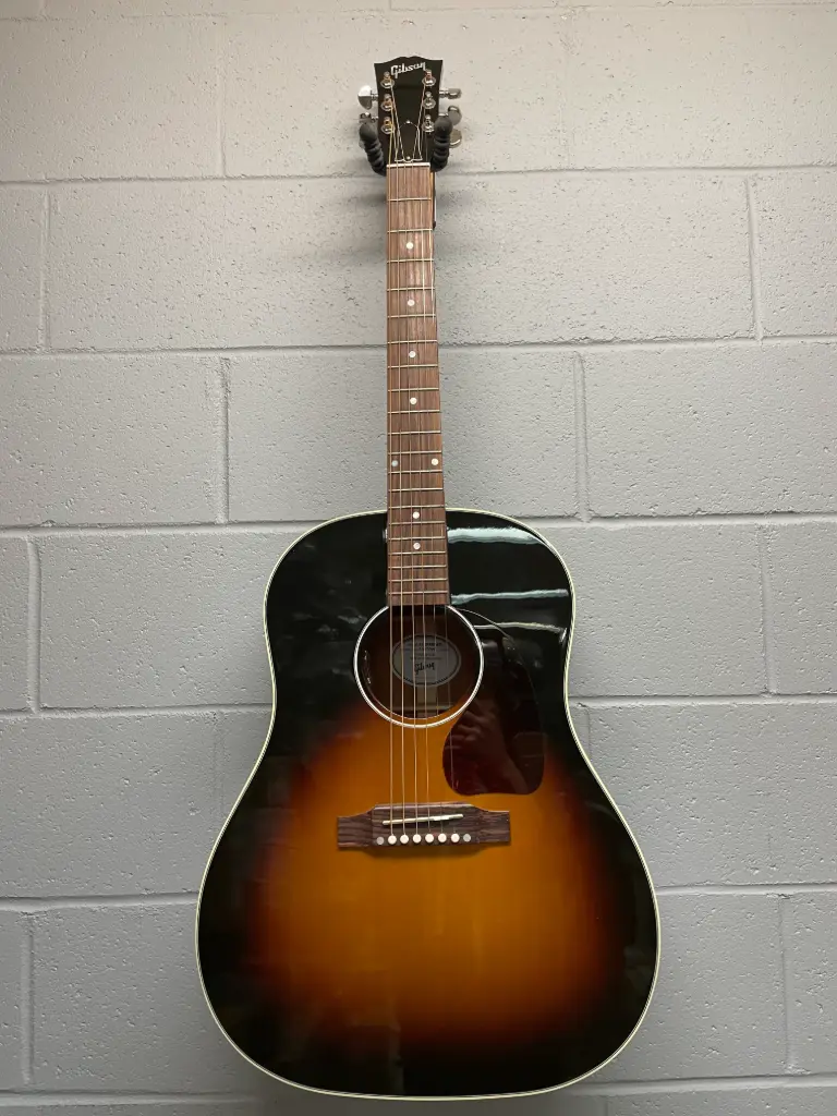 Gibson 2019 J-45 Standard Vintage Sunburst
