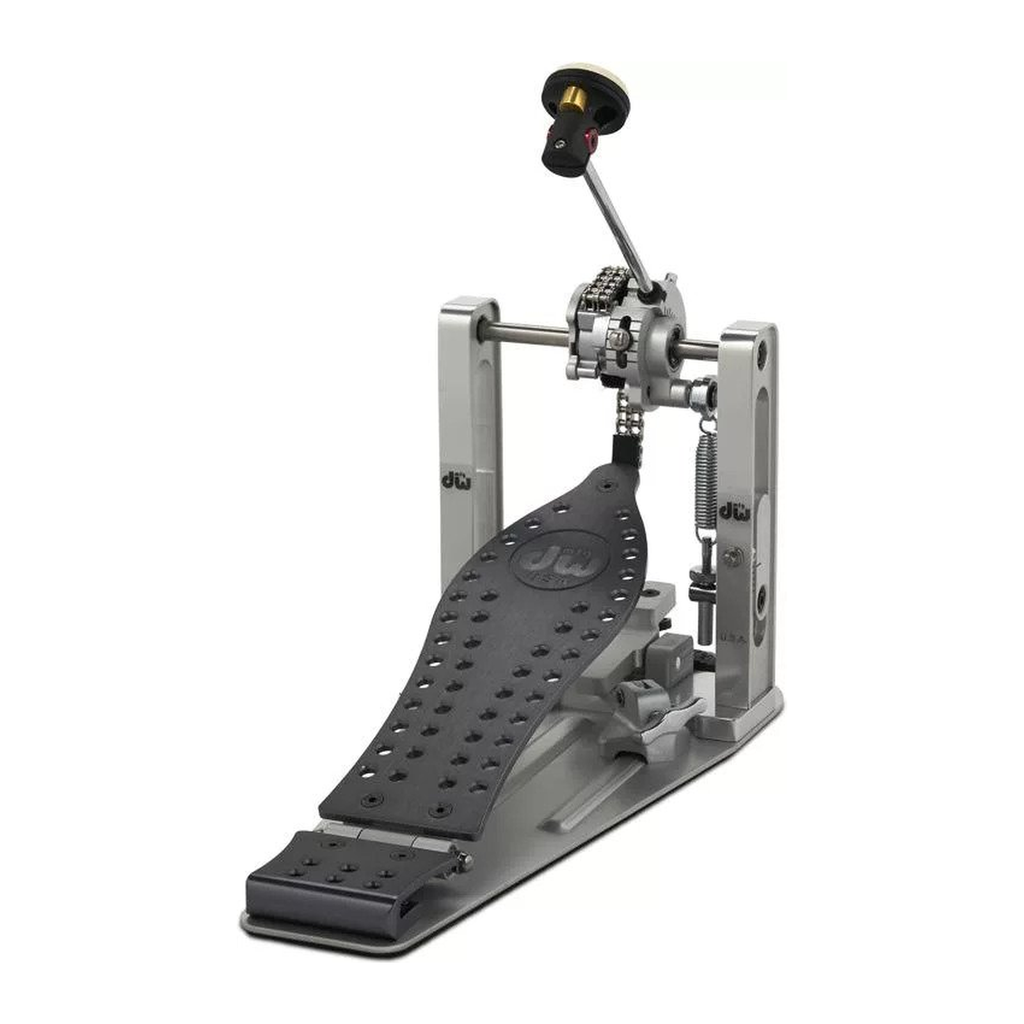 DW MFG MCD Single Bass Drum Pedal, Anodized Gun Metal