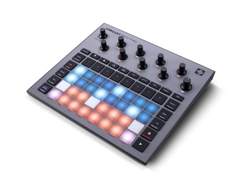 Novation Circuit Rhythm, groovebox et échantillonneur autonome