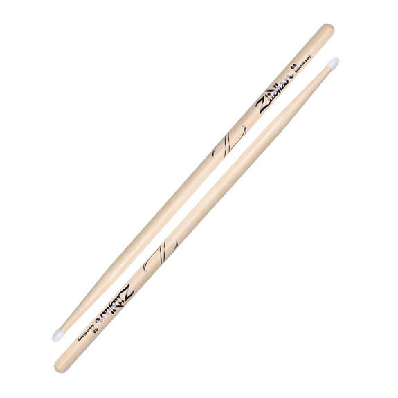 Zildjian 5A Nylon, baguettes de batterie en hickory, pointe en nylon