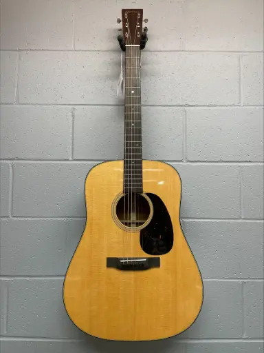[10Y25D18] Martin D18 - Acoustic Guitar - Natural