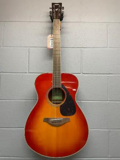 [FS820-AB] Yamaha Guitare Folk Lustré Solide Épicéa Autumn burst - Usagée