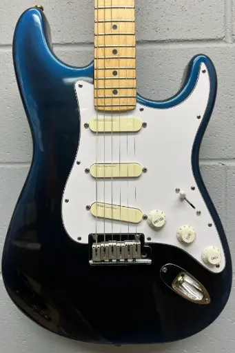 [107502773] American Fender Stratocaster Plus Series 1991 Midnight Blue